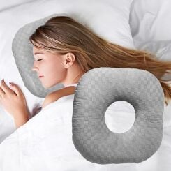 подушка для сна на боку с отверстием для уха