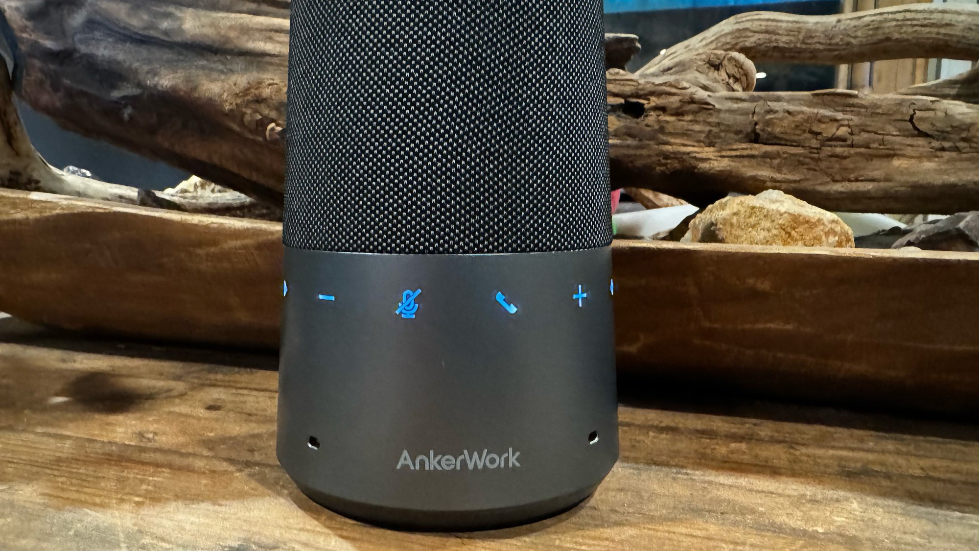 AnkerWork S600 кнопки громкой связи